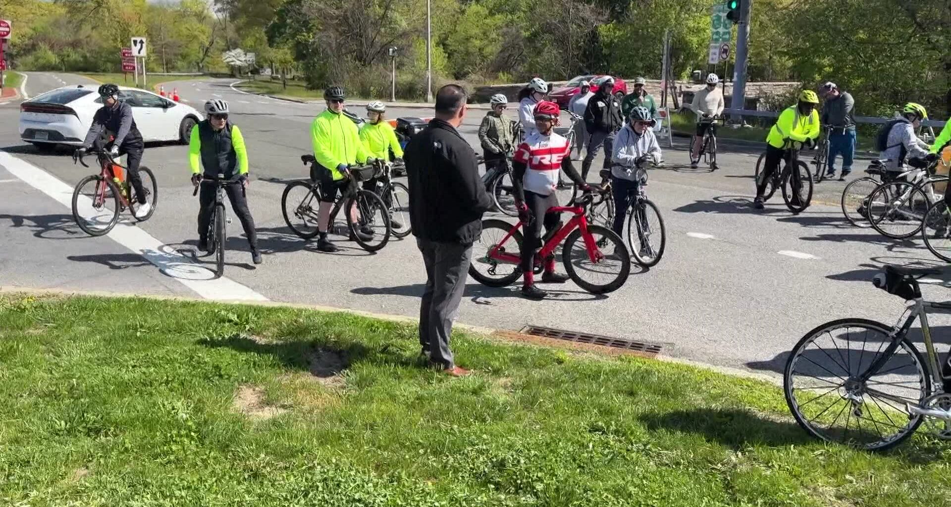 News 12 | Bronx | Bronx River Parkway Bicycle Sundays Return