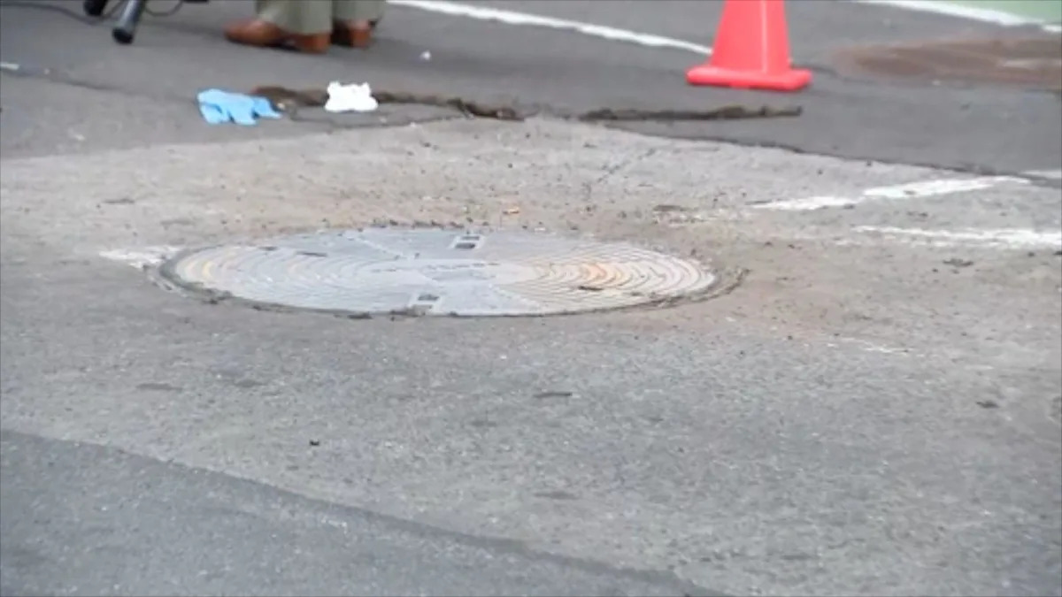 Woman dies after falling into uncovered New York City manhole