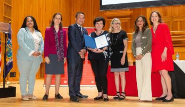 11 Queens College faculty and staff members honored at 2026 excellence awards ceremony – QNS
