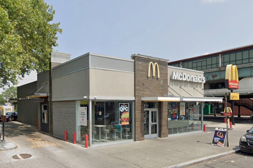 McDonald's, 1 W Mount Eden Ave Bronx, NY 10452.
