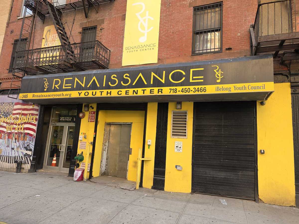 Bronx residents rally against funding cuts to Renaissance Youth Center – Bronx Times