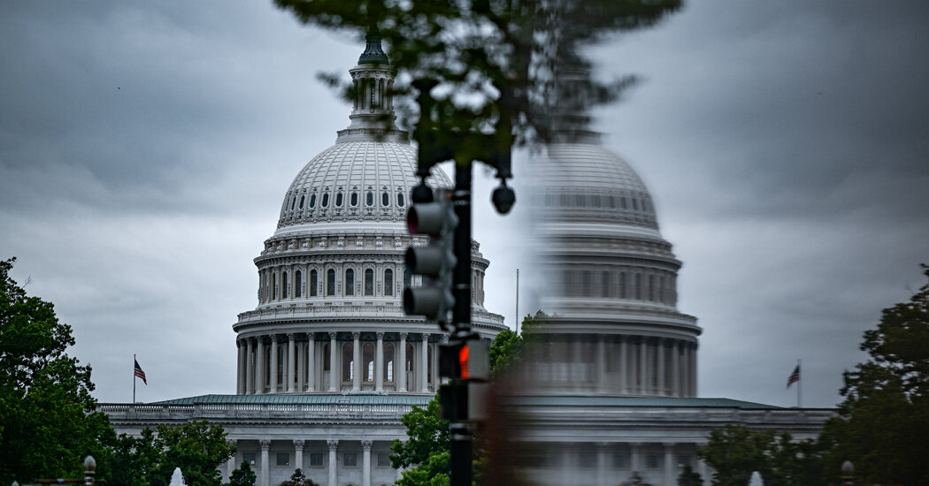 Republicans Seize on a Budget Exemption to Push Through Immigration Enforcement Funding