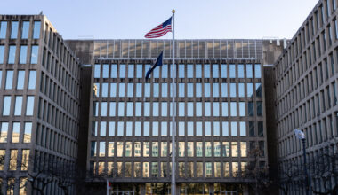 Trump Administration Wants Employees to Sign NDAs