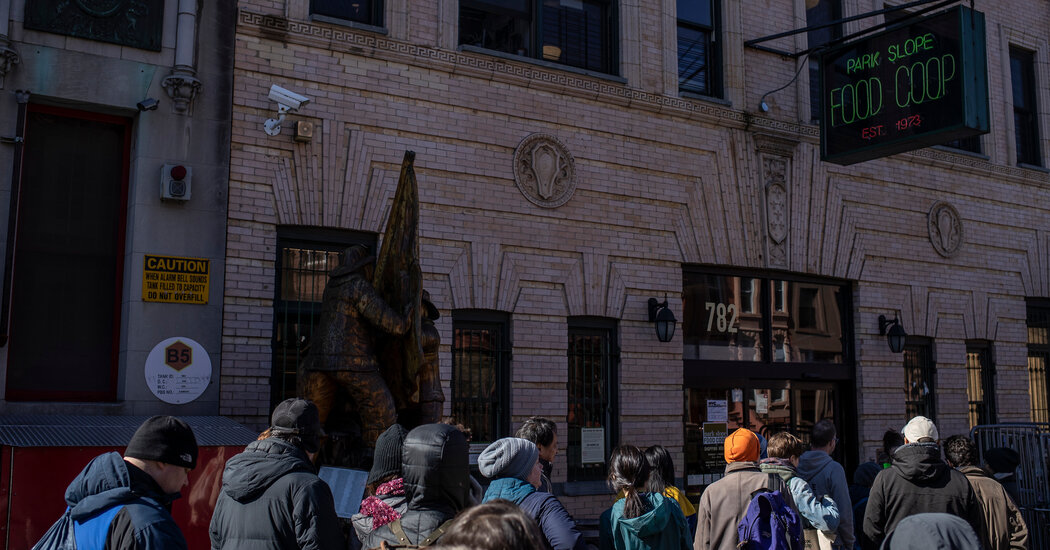 Park Slope Food Co-op Votes to Boycott Israeli Products