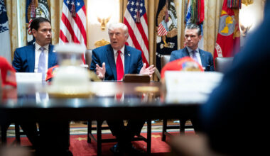Trump’s Iran Approach Sows Confusion