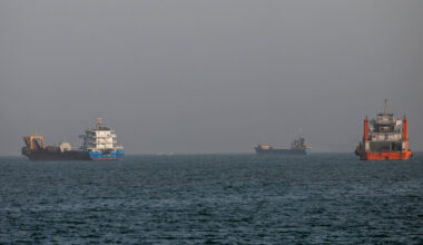 Iran War Live Updates: U.S. and Iran Trade Strikes, Further Threatening Negotiations