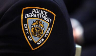 NYPD detective from Staten Island allegedly grabs woman by hair in domestic incident