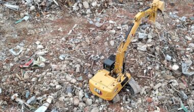 Cleanup crews remove 81 million pounds of debris from Manhattan Project-era building in Oak Ridge