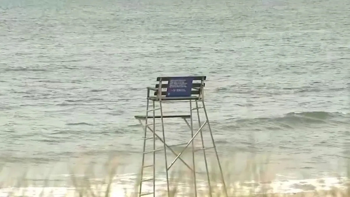 NYC public beaches open for swimming Memorial Day weekend