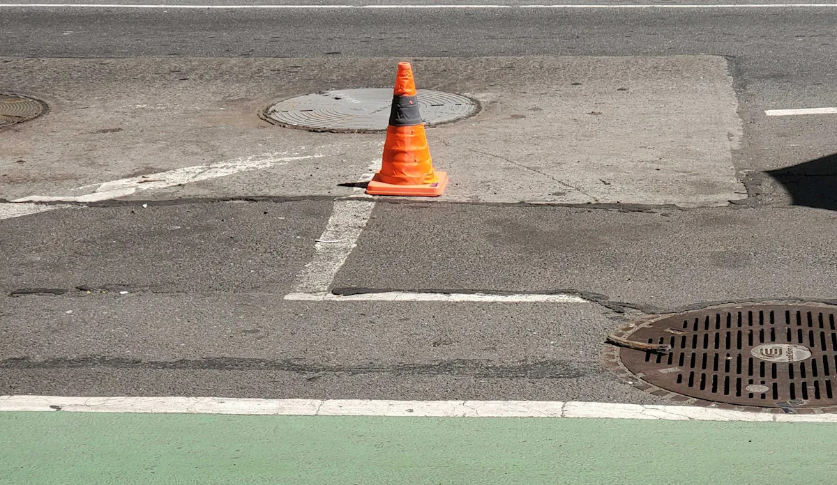 Woman who fell into uncovered manhole in Midtown Manhattan died of intense heat and trauma