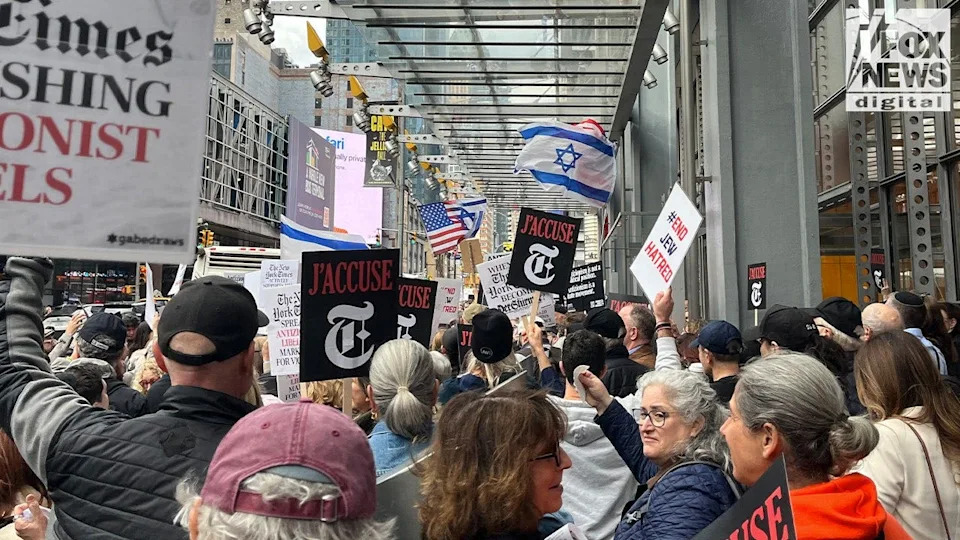 Protesters at New York Times building
