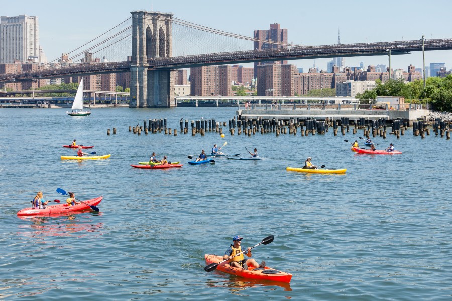 Free kayaking returns to Brooklyn