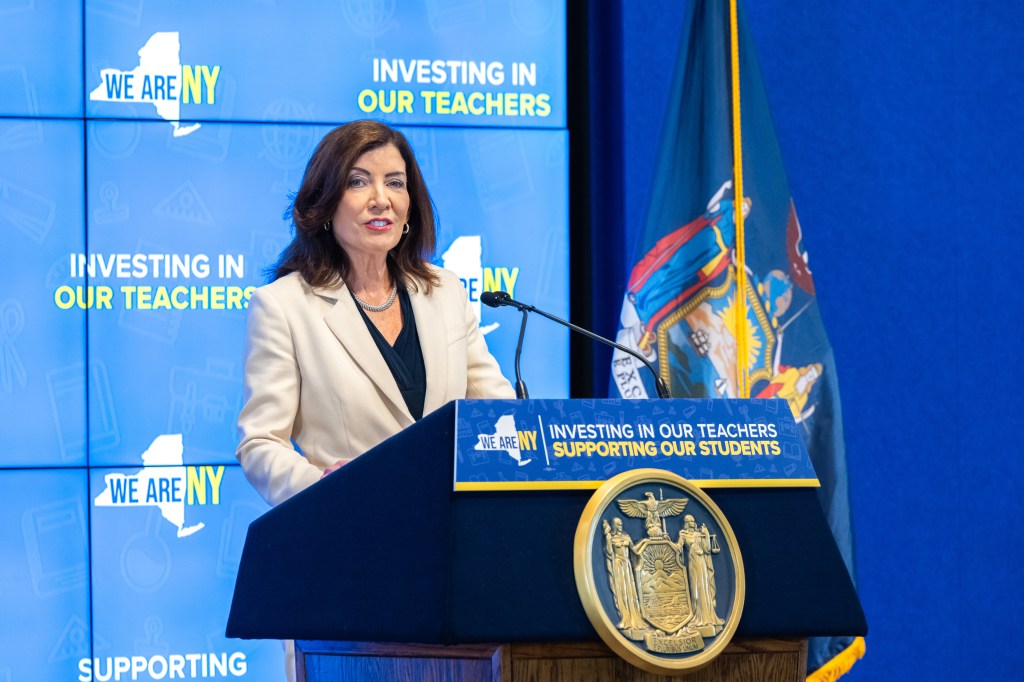 New York teachers win lower retirement age as lawmakers set to pass pension reforms