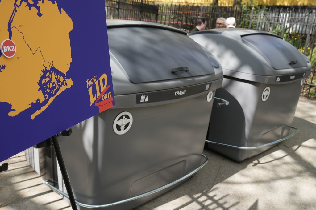 NYC trash revolution ignores brownstones
