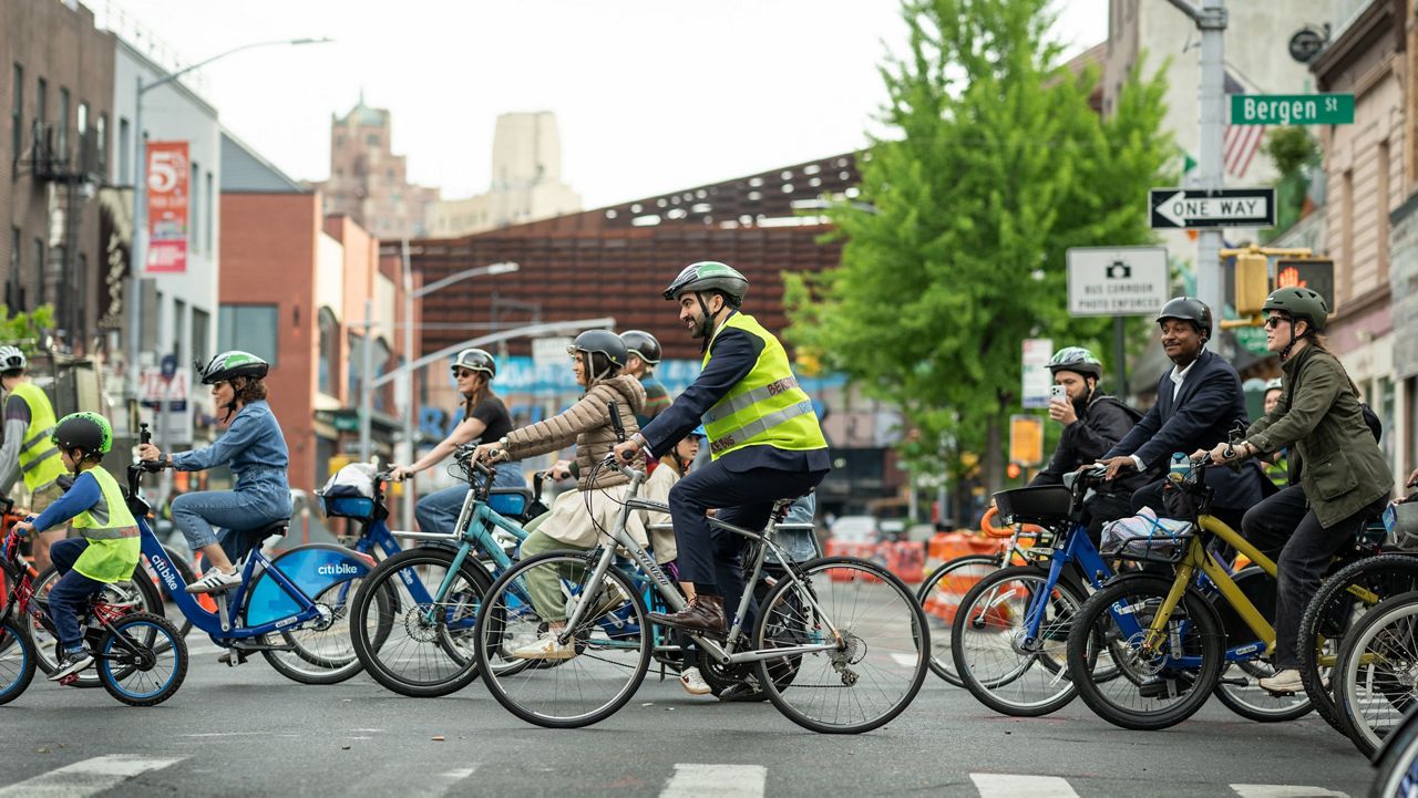 Mayor Zohran Mamdani joins the Bergen Bike Bus in Brooklyn on National Bike and Roll to School Day on Wednesday, May 6, 2026. (Michael Appleton/Mayoral Photography Office)