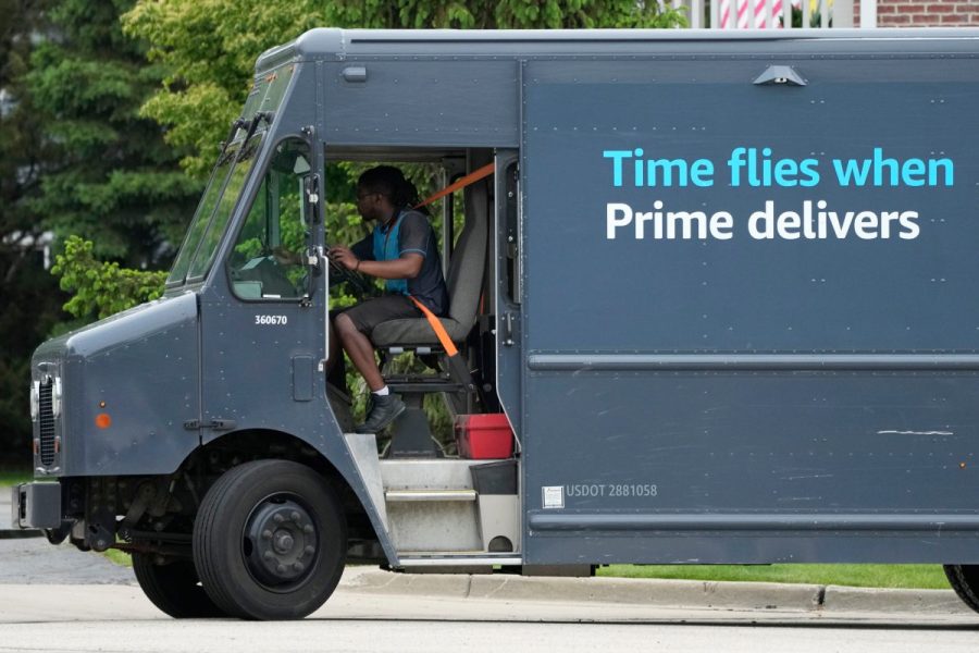 NYC collects $9 million in idling fines from Amazon: Mamdani
