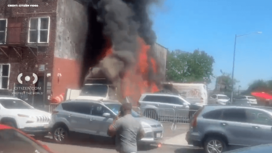 Multiple cars in flames in Bronx fire: FDNY