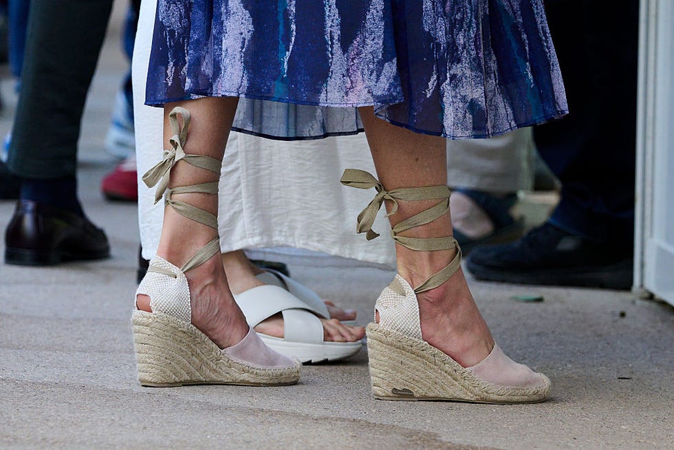Queen Letizia Of Spain Attends The Opening of Madrid Book Fair 2026 madrid, spain may 29 queen letizia of spain, shoes detail, attends the opening of the madrid book fair 2026 at the retiro park on may 29, 2026 in madrid, spain photo by carlos alvarezgetty images