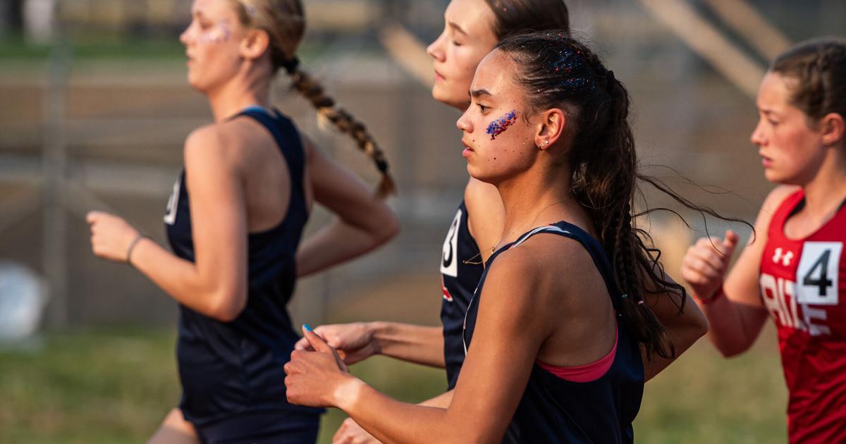 MHS girls place 2nd at Seaman Relays, Wamego boys take 4th | Sports