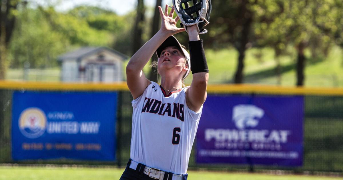 MHS softball splits with Washburn Rural | Sports