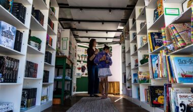 Fort Riley woman takes book store on the road at Flint Hills Fest | News