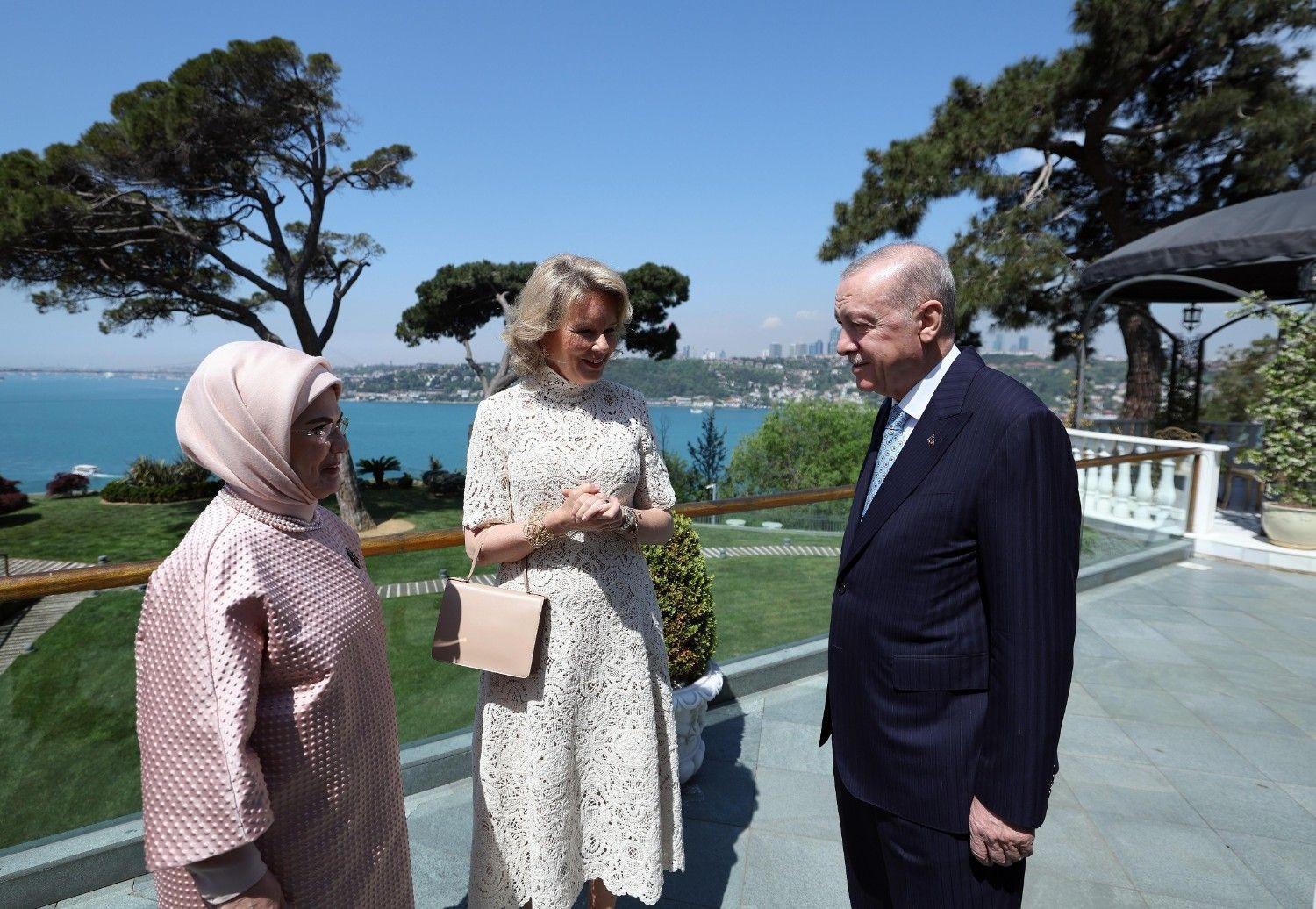 Erdoğan calls for closer EU ties in Belgian queen’s visit