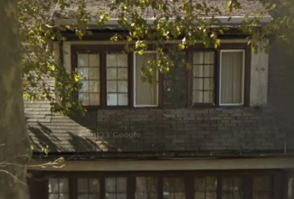 Man dies in South Richmond Hill fire |