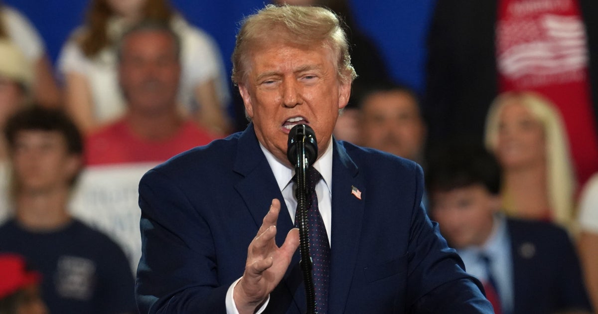 Trump Veers Off-Topic During Speech In New York That Was Supposed To Be On The Economy