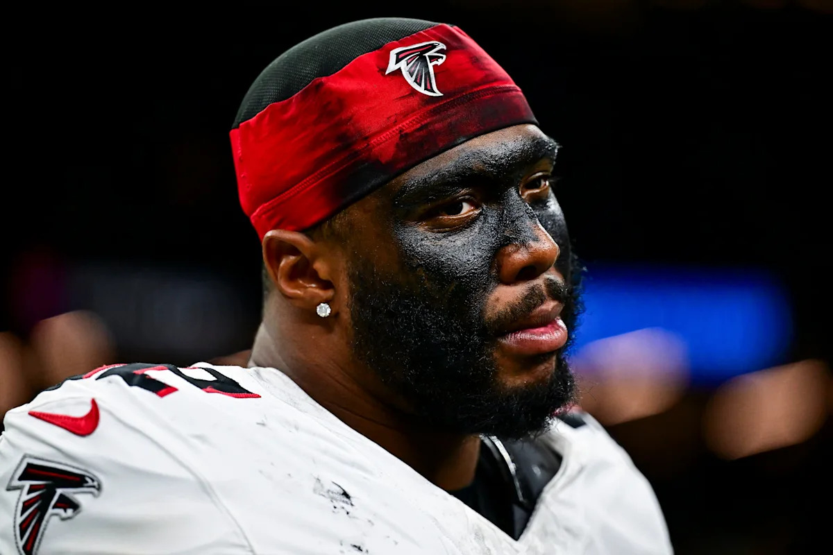 Former Falcons linebacker signs with New York Giants