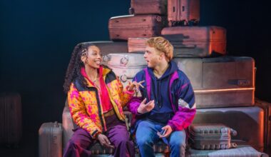 'Two Strangers (Carry A Cake Across New York)' Sets North American Tour