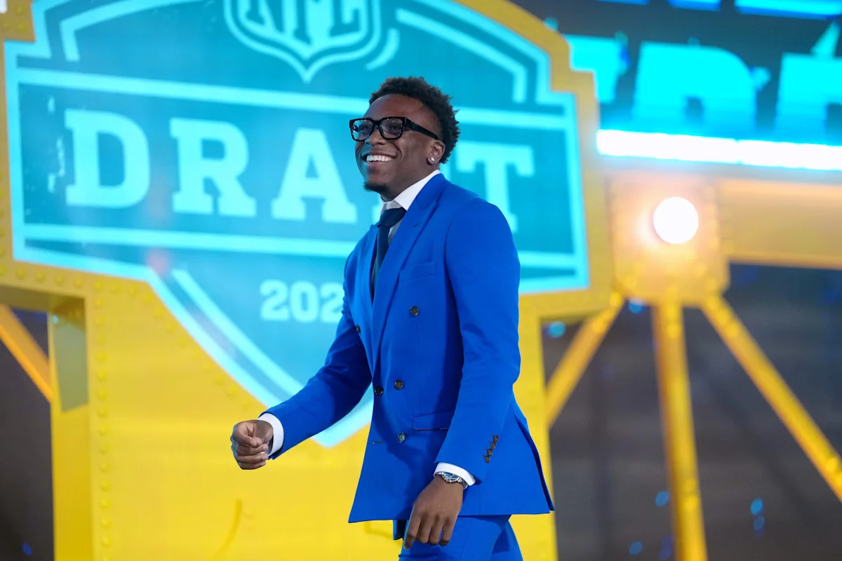 New York Giants' Colton Hood has been learning from Patrick Peterson
