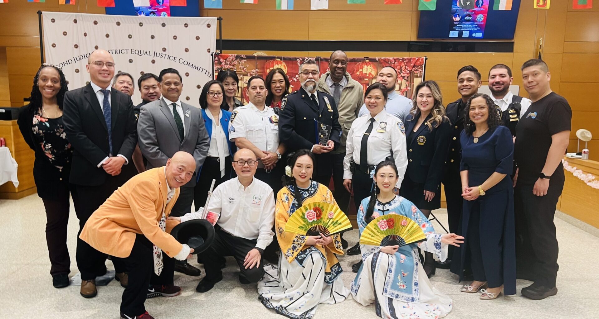 Hon. Joanne Quinones alongside the event’s honorees, participants and guests. Photo: Wayne Daren Schneiderman/Brooklyn Eagle