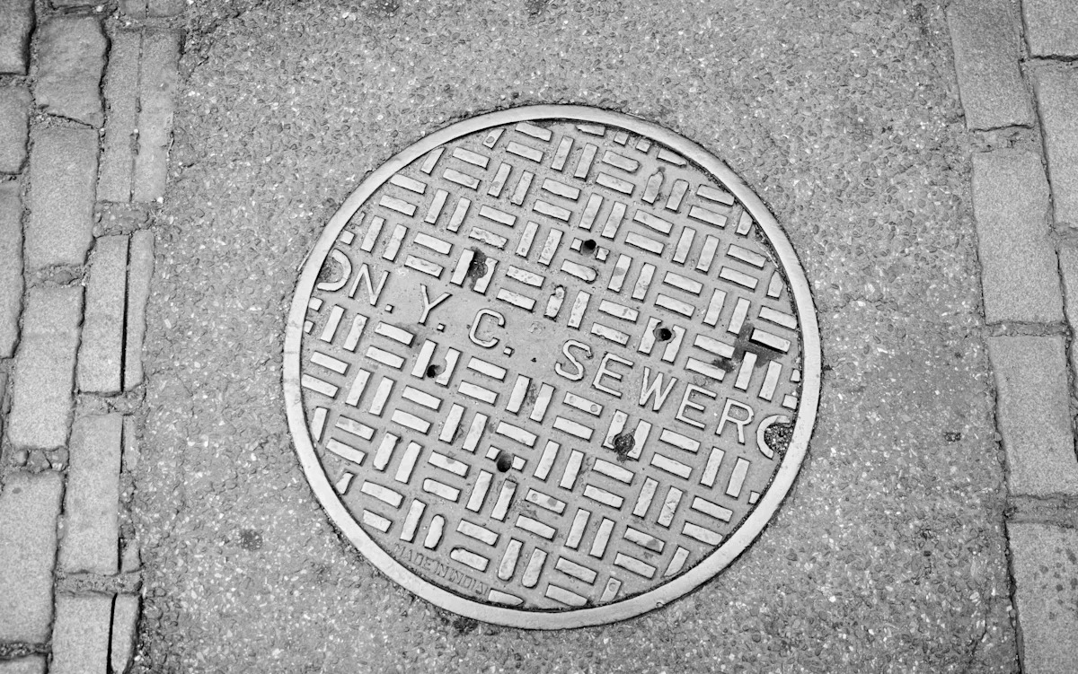 Woman dies after falling into open manhole in Midtown Manhattan: ‘It was like she disappeared’