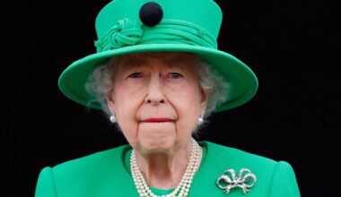 Unearthed footage from Buckingham Palace on the day Queen Elizabeth II died