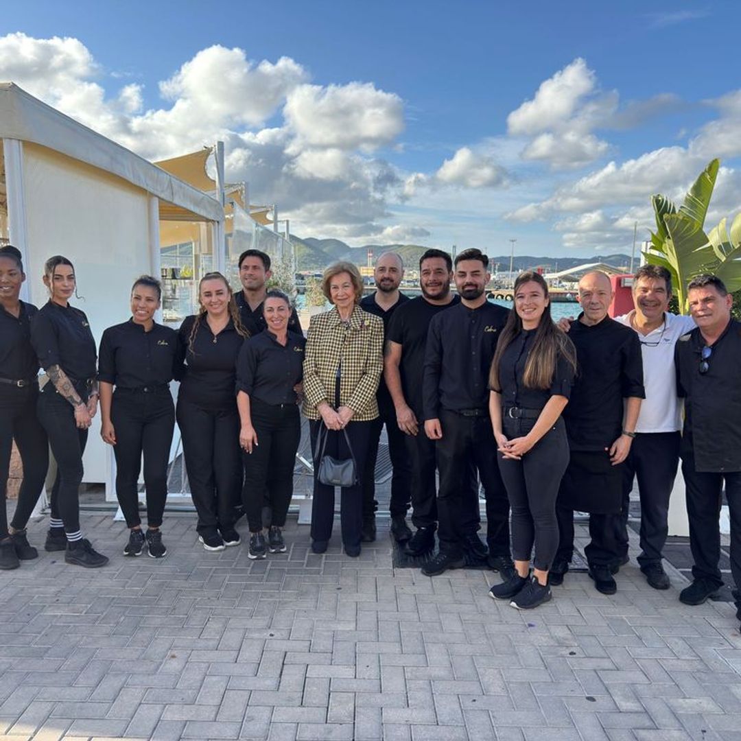 Queen Sofia with restaurant team