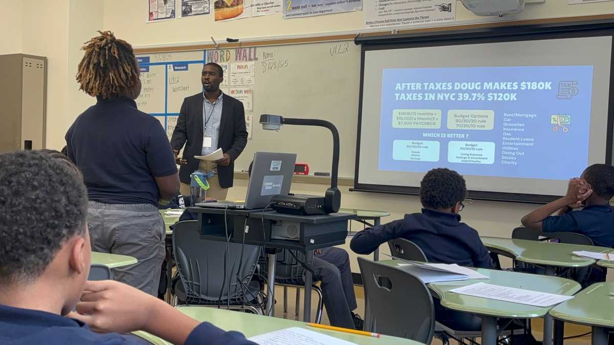 As New York pushes financial literacy, one Brooklyn charter school is already teaching it • Brooklyn Paper