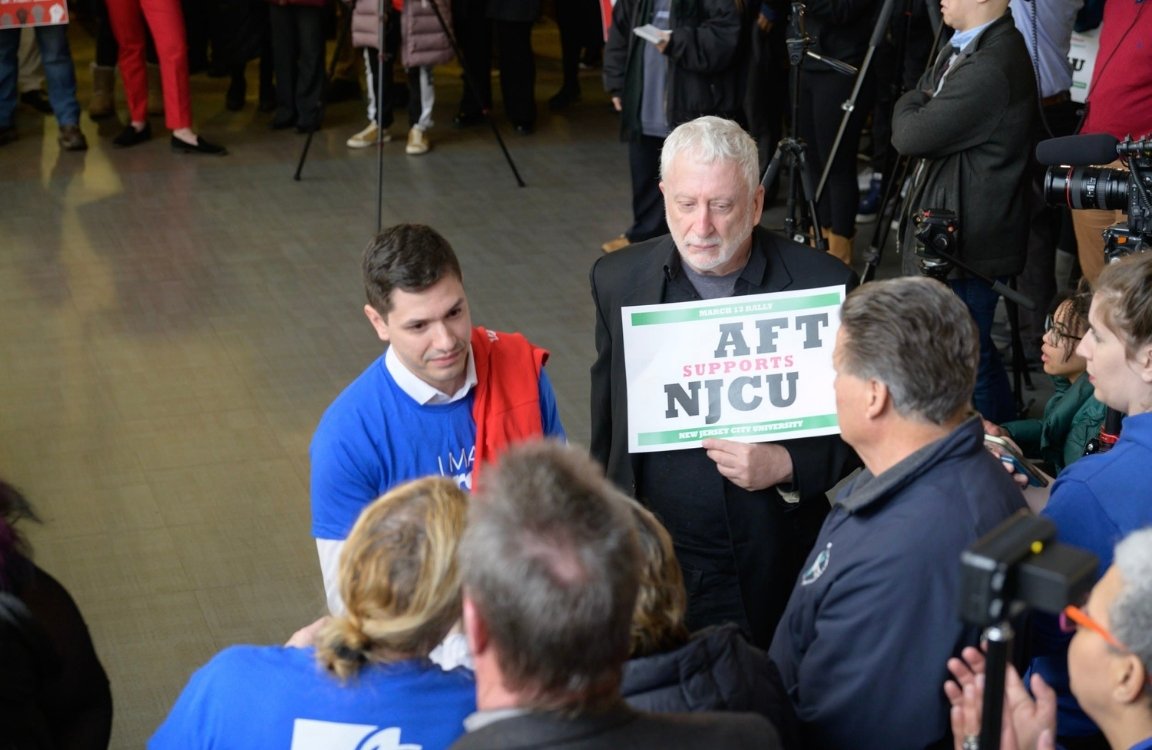 New Jersey City University union establishes $25,000 scholarship fund with the NJCU Foundation
