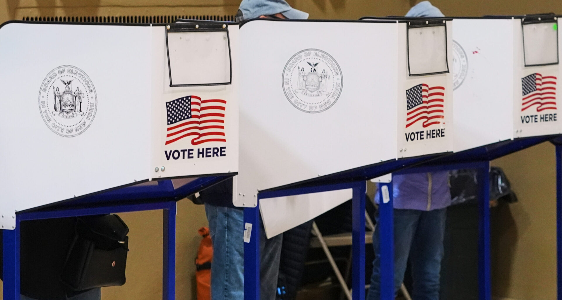 People vote at Trinity Lutheran Church Tuesday, Oct. 28, 2025, in the Queens borough of New York. (AP Photo/Frank Franklin II)