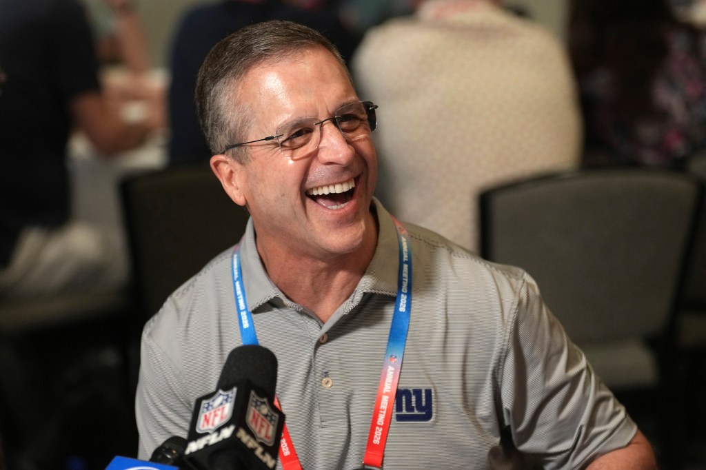 Giants fans fawn over Harbaugh, caution Jaxson Dart at NYC town hall