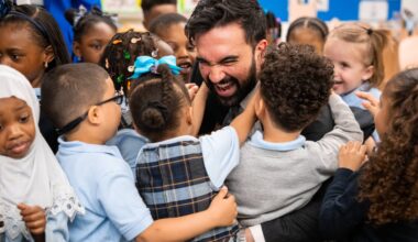 Preschoolers swarm Mayor Zohran Mamdani during a visit with Former President Barack Obama to Learning Through Play Pre-K in the Bronx in New York, Saturday, April 18, 2026. Photo: Angelina Katsanis/AP