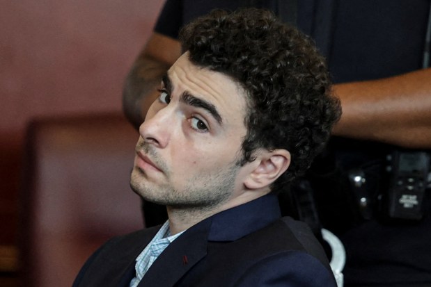 Luigi Mangione at a court hearing