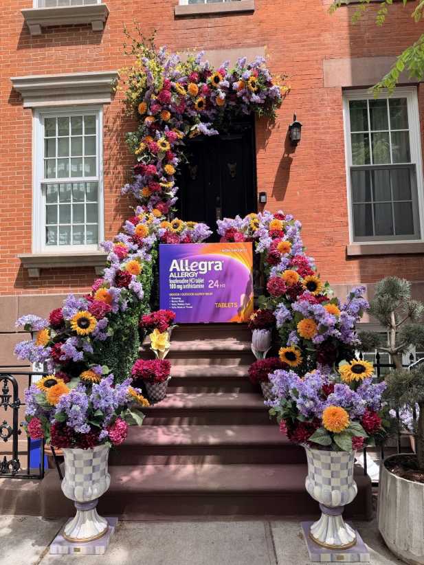 Inside NYC’s Most Famous Stoop: The Mom of Four Behind Stoop in the City