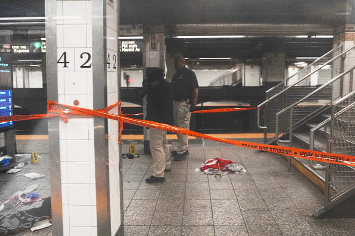 Video of NYC police killing machete-wielding man at Grand Central station released