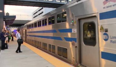 MTA providing shuttle bus service during LIRR strike