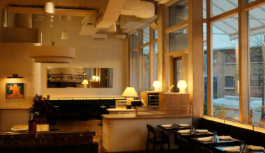Bar Susanne Opens Today With Cocktails and Seafood in Domino Park