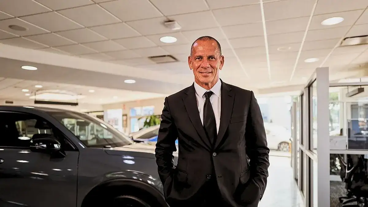 Brian Benstock is a BOD of Dealers Association of NY