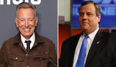 Bruce Springsteen Snubs Chris Christie at Brooklyn Concert