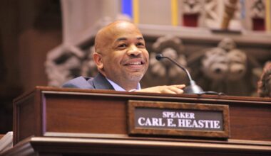 Lawmakers Interrupt New York Governor’s Victory Lap on State Budget Agreement