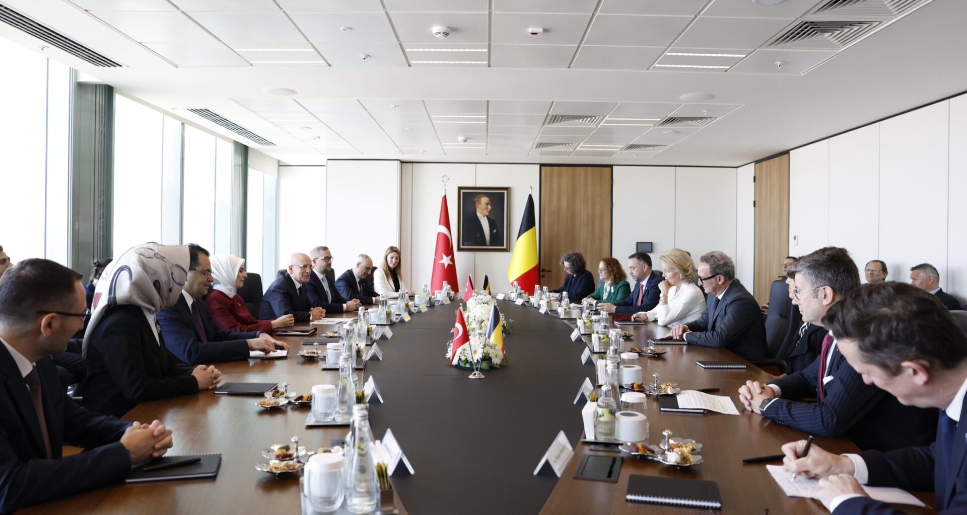 Belgian queen visits Turkish central bank as part of economic mission