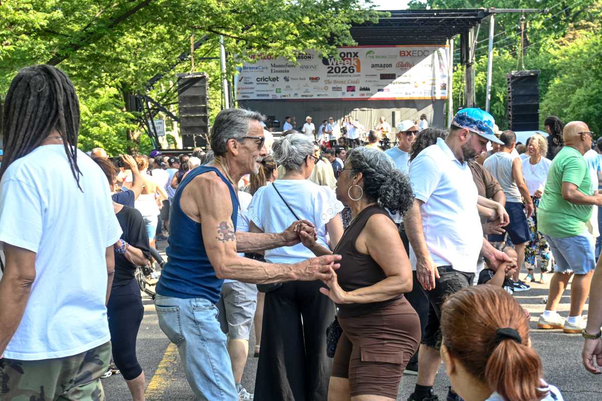 Bronx Week finale concert draws crowds for food, celebration and Remy Ma – Bronx Times